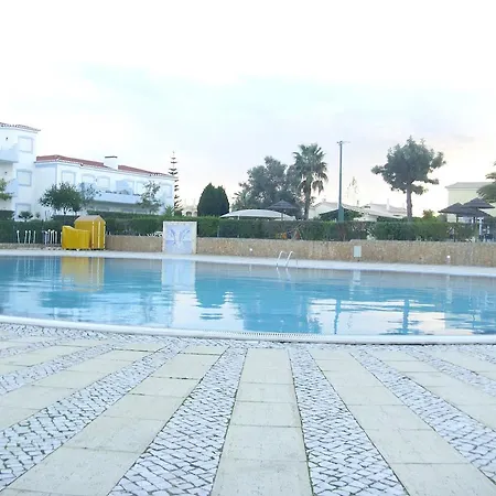 Holiday Oasis Parque פורטימאו